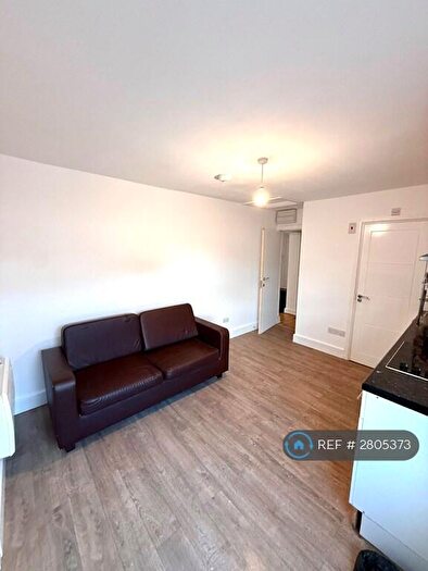 1 Bedroom Flat To Rent In Hoe St, London, E17
