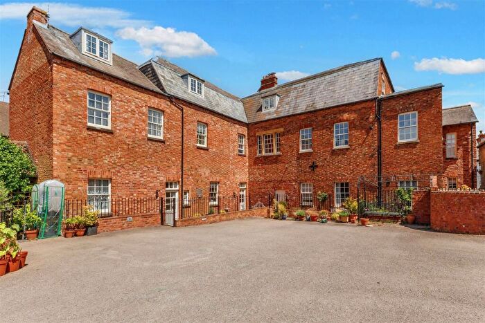 2 Bedroom Apartment For Sale In Old Council House, West Street, Shipston-On-Stour, CV36