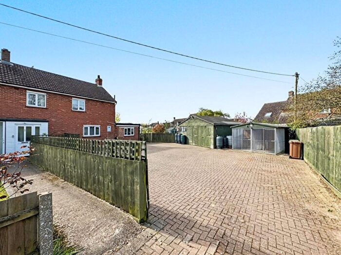 3 Bedroom Semi Detached House For Sale In Edmunds Road, Buxhall, Stowmarket, IP14