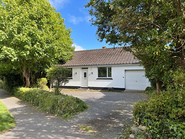 2 Bedroom Bungalow For Sale In Josephs Lane, Heamoor, TR18