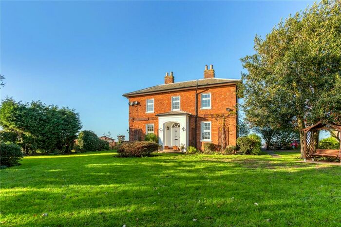 5 Bedroom Detached House For Sale In Postland, Crowland, Peterborough, Lincolnshire, PE6