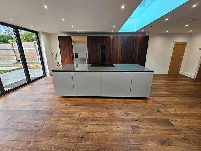 4 Bedroom Semi Detached House To Rent In Drummond Drive, Stanmore, HA7