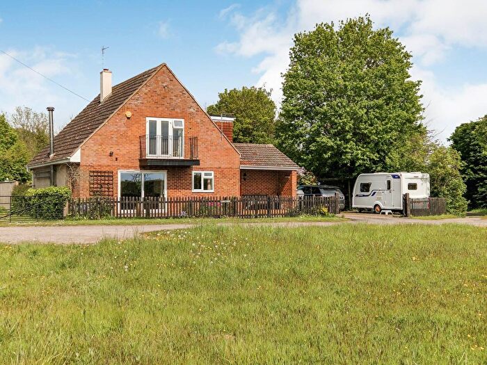 3 Bedroom Detached House For Sale In Corse Lawn, Gloucester, GL19