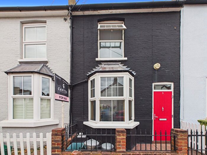 2 Bedroom Terraced House For Sale In Recreation Road, Bromley, Kent, BR2
