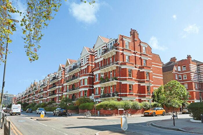 1 Bedroom Flat For Sale In Prince Of Wales Drive, London, SW11