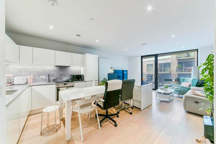 1 Bedroom Flat To Rent In Mercier Court, Royal Wharf, London, E16