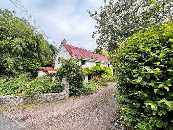 3 Bedroom Detached House For Sale In Mearns, High Littleton, Bristol, BS39