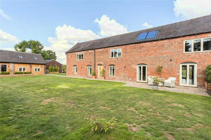 5 Bedroom Semi-Detached House For Sale In Church Minshull, Nantwich, Cheshire, CW5