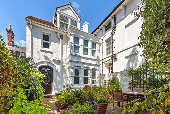 4 Bedroom Semi-Detached House For Sale In Grove Road South, Southsea, PO5