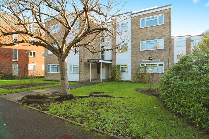 2 Bedroom Flat For Sale In Woodcroft, London Road, Stanmore, HA7