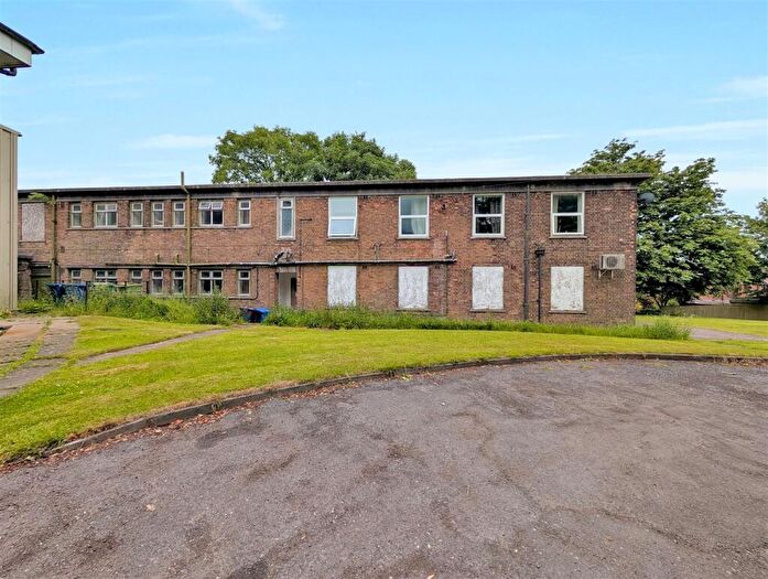 4 Bedroom Apartment To Rent In Kent Road, Brookenby, LN8