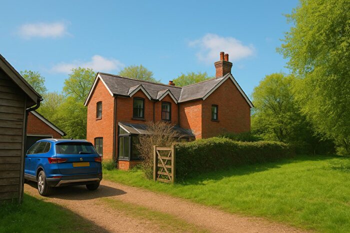 5 Bedroom Detached House To Rent In Setley, Brockenhurst, SO42