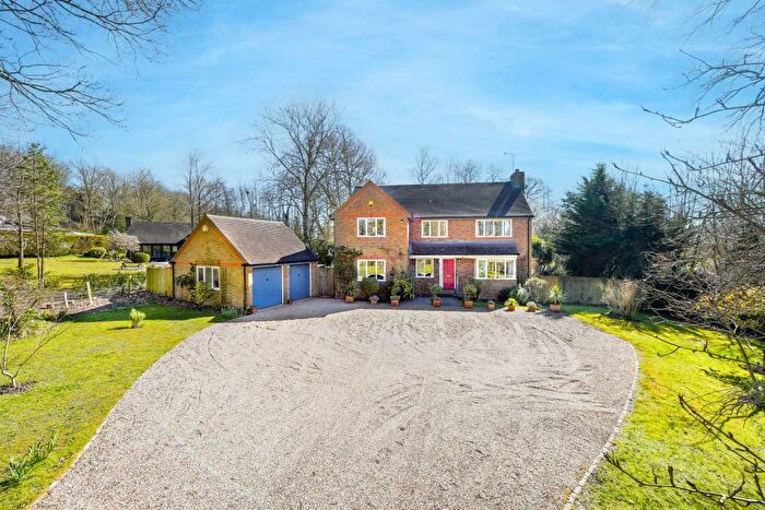 4 Bedroom Detached House For Sale In Forge Hill, Pluckley, TN27