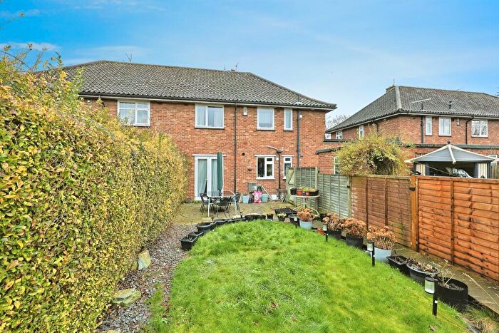 2 Bedroom Flat For Sale In Lakenham Road, Norwich, NR4