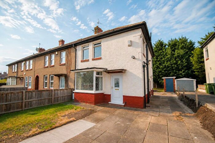 4 Bedroom End Terrace House For Sale In Tang Hall Lane, York, YO10