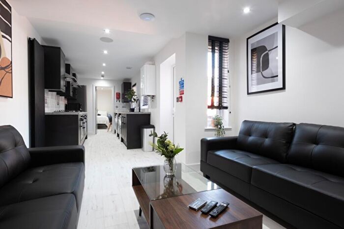 2 Bedroom House To Rent In Sibthorp Street, Lincoln, LN5