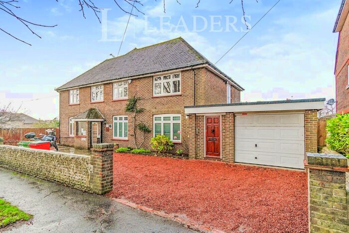 2 Bedroom Maisonette To Rent In Old Manor Road, Rustington, BN16