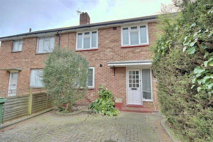3 Bedroom Terraced House To Rent In Old Farm Way, Farlington, Portsmouth, PO6