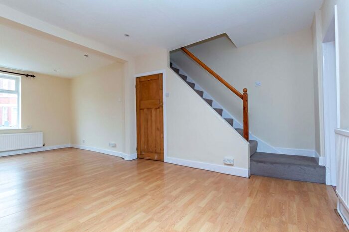 2 Bedroom End Of Terrace House For Sale In Mount Street, Southport, PR9