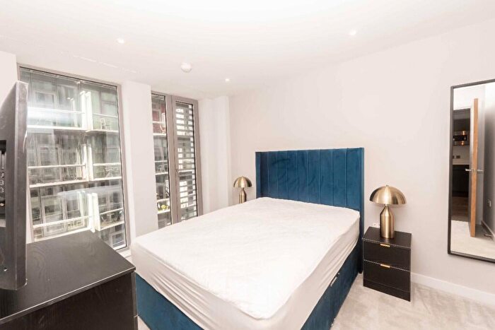 2 Bedroom Apartment To Rent In Greengate, Manchester, Greater Manchester, M3