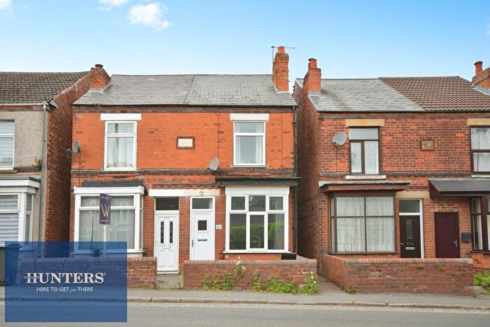 2 Bedroom Semi-Detached House For Sale In Derby Road, Chesterfield, S40