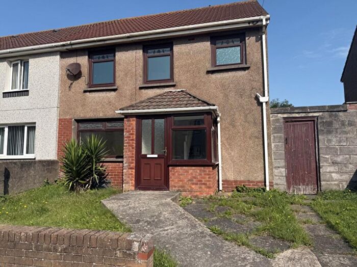 3 Bedroom Semi-Detached House For Sale In Crimson Avenue, Port Talbot, Neath Port Talbot., SA12
