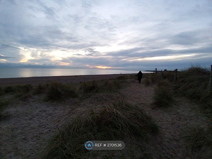 1 Bedroom Bungalow To Rent In Riverside, Littlehampton, BN17