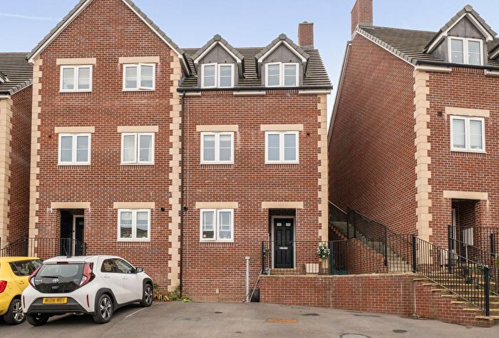 3 Bedroom Semi-Detached House For Sale In Ben Grazebrooks Well, Stroud, Gloucestershire, GL5