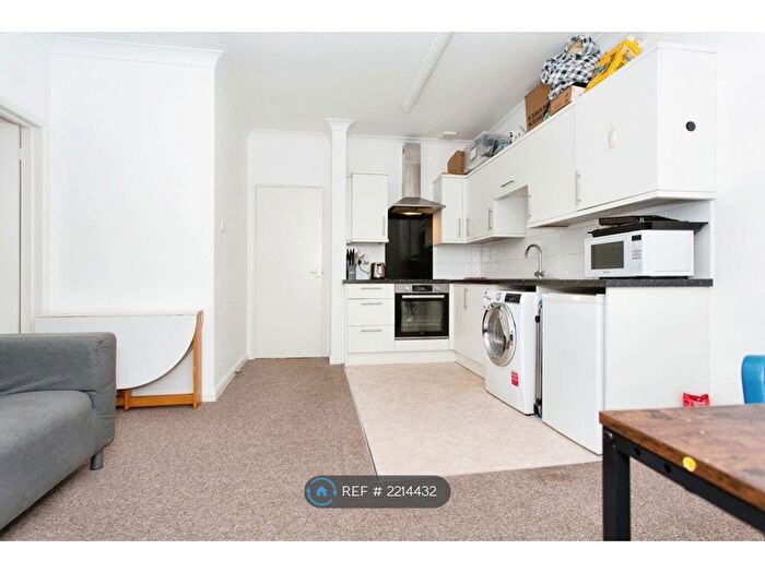 1 Bedroom Flat To Rent In Cavendish Road, Cambridge, CB1
