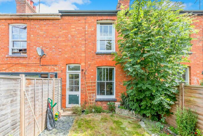 3 Bedroom Terraced House To Rent In Jubilee Terrace, Stony Stratford, MK11