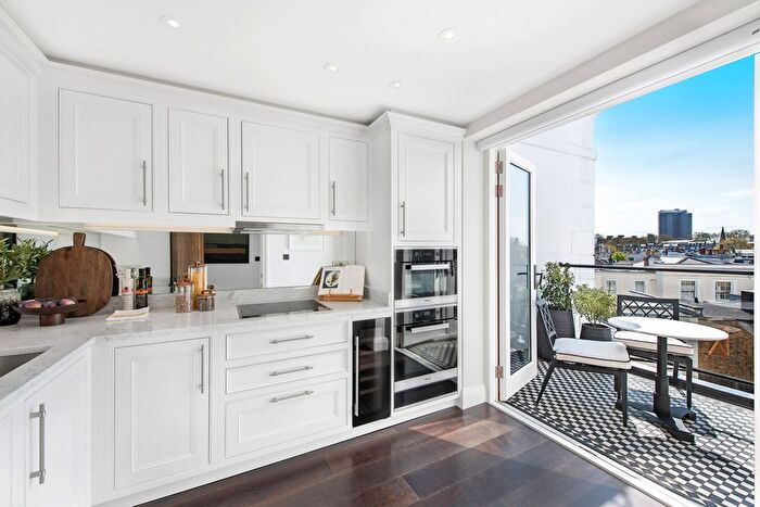 2 Bedroom Flat To Rent In Prince Of Wales Terrace, London, W8