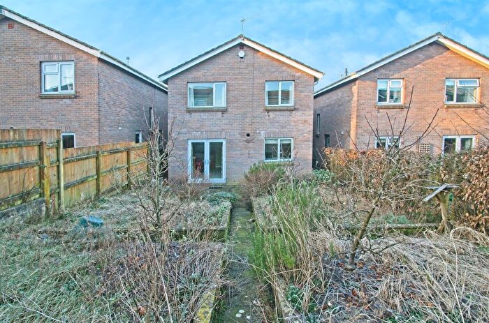 4 Bedroom Detached House For Sale In Rectory Close, Sarn, Bridgend, CF32