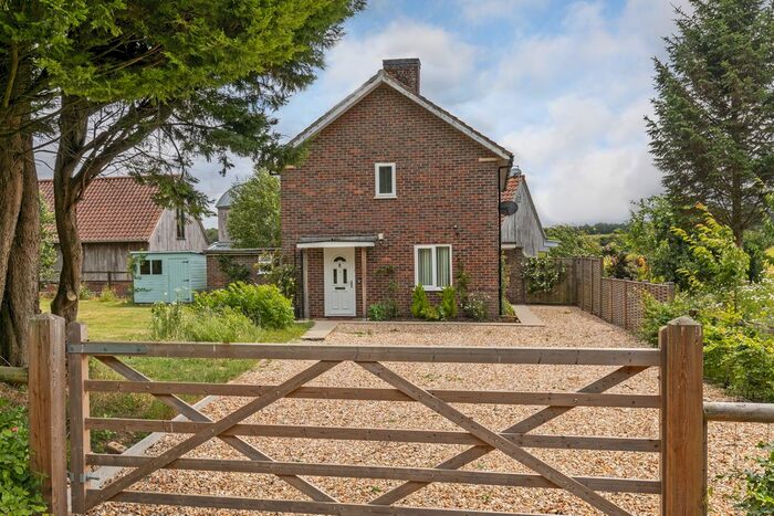 3 Bedroom Detached House To Rent In New Cottage, Sutton Scotney, Winchester, SO21