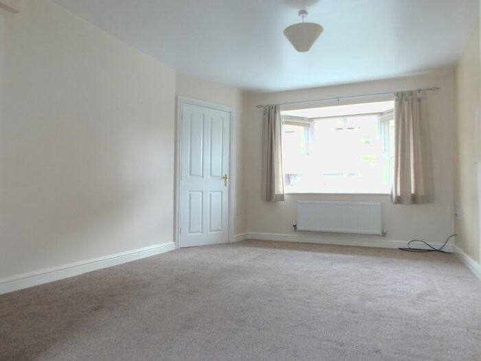 4 Bedroom House To Rent In Bennet Drive, Kirkby In Ashfield, NG17