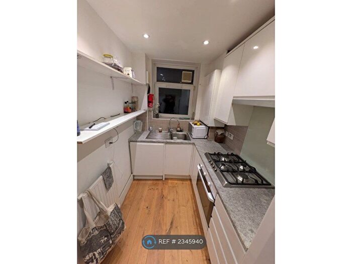 1 Bedroom Flat To Rent In Field Road, Hammersmith London, W6