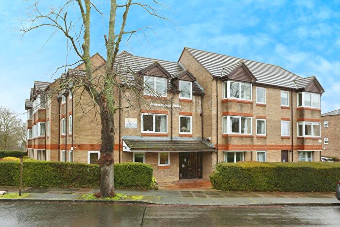 1 Bedroom Apartment For Sale In Homecoppice House, Bromley, BR1