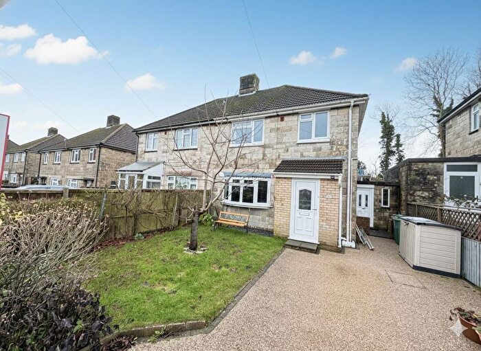 3 Bedroom Semi-Detached House For Sale In Cornwall Road, Ventnor, PO38