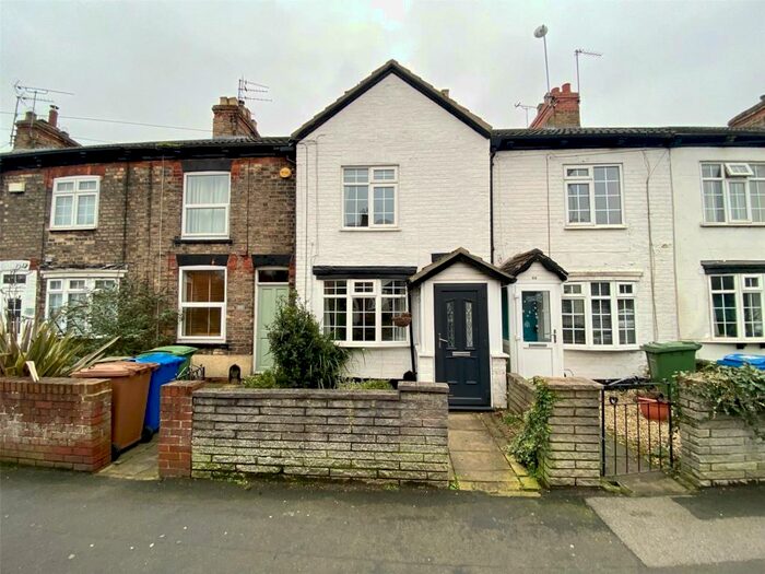2 Bedroom Terraced House To Rent In Main Street, Willerby, HU10