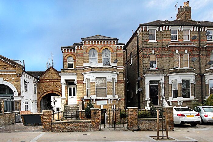 1 Bedroom Flat To Rent In Haven Green, London, W5