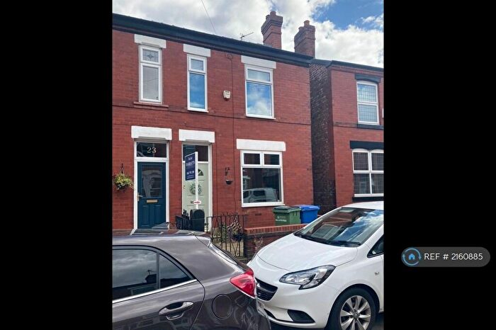 3 Bedroom Semi-Detached House To Rent In Winifred Road, Stockport, SK2