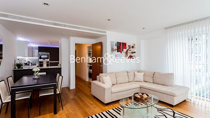 2 Bedroom Flat To Rent In Kew Bridge Road, Brentford, TW8