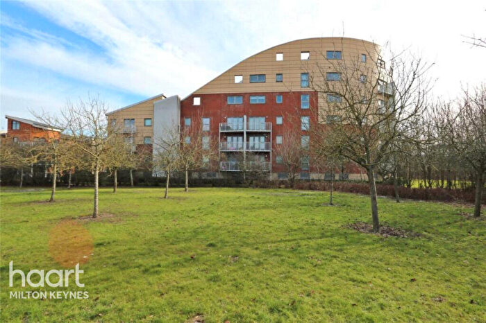 2 Bedroom Apartment For Sale In Staverton Grove, Broughton, MK10
