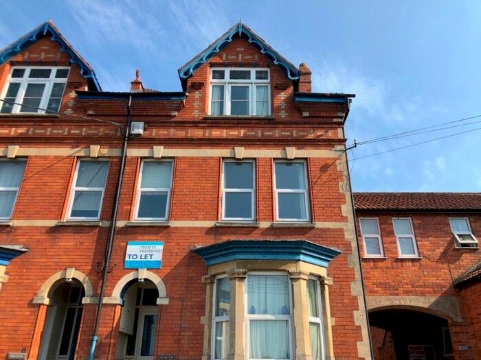 1 Bedroom Flat To Rent In Street Road, Glastonbury, BA6