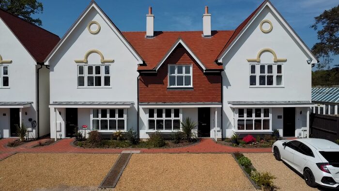 3 Bedroom House For Sale In The Kemps, East Stoke, Wareham, BH20