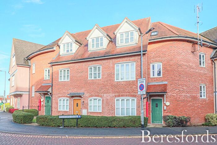 2 Bedroom Flat For Sale In Weavers Close, Dunmow, CM6