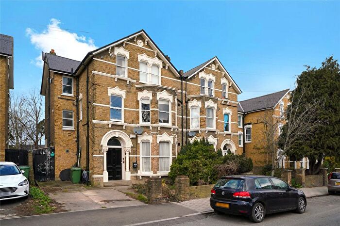 2 Bedroom Flat To Rent In Tressillian Road, Brockley, London, SE4