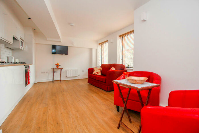 1 Bedroom Apartment To Rent In New Inn Hall Street, New Inn Hall Street, Oxford, OX1