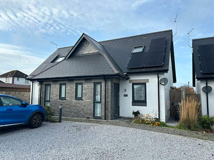 2 Bedroom Semi Detached House To Rent In Serenity Gardens, Poole, BH12