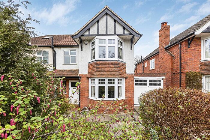 3 Bedroom Semi Detached House For Sale In Highmoor Road, Caversham Heights, Reading, RG4