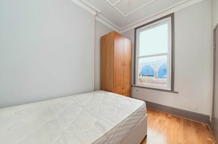 Studio To Rent In Iverson Road, West Hampstead, NW6